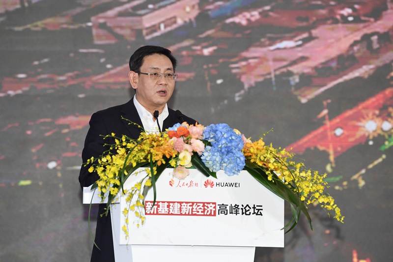 武漢市市委常委、常務副市長 胡亞波